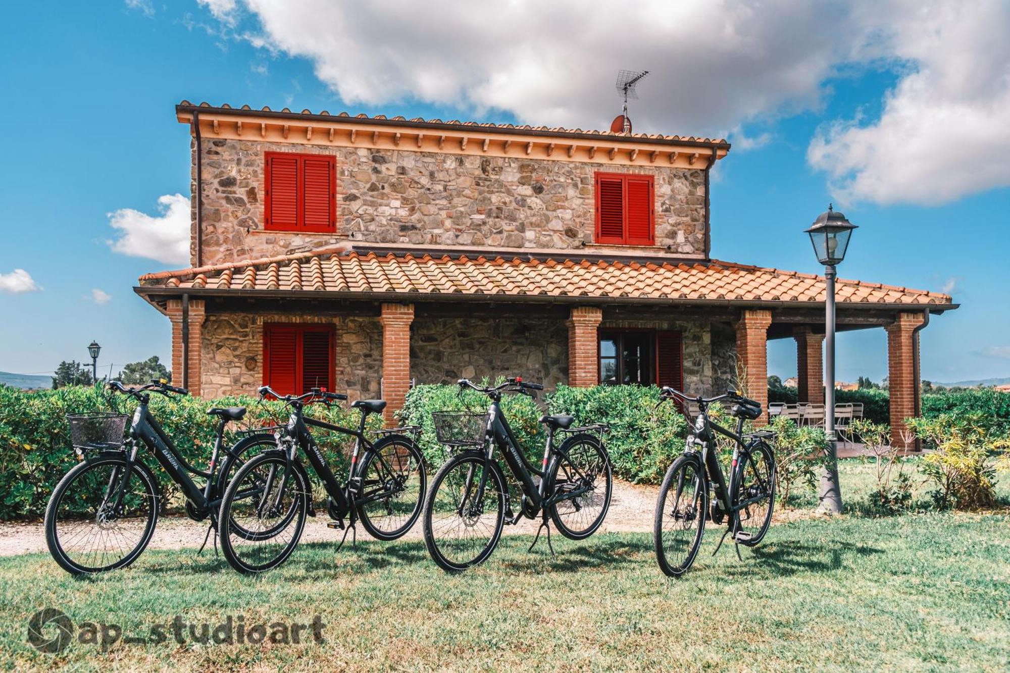 Il Poggio Della Pieve Apartments Santa Luce Bagian luar foto