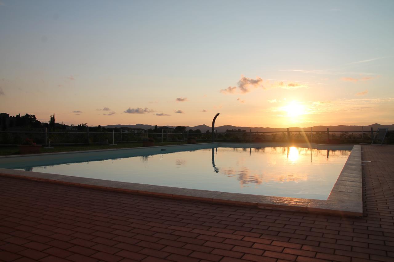 Il Poggio Della Pieve Apartments Santa Luce Bagian luar foto