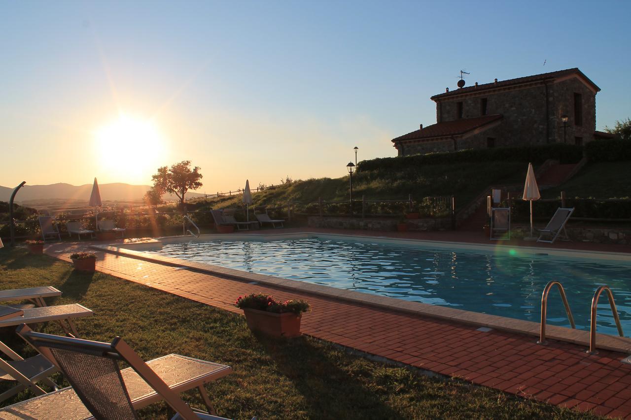 Il Poggio Della Pieve Apartments Santa Luce Bagian luar foto